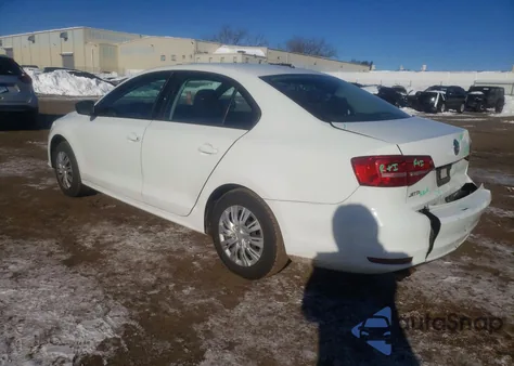 2015 Volkswagen Jetta Base z USA, uszkodzony, nr VIN 3VW2K7AJ9FM325526